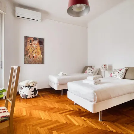 Just Urban - Bright And Modern Flat With Terrace Apartment